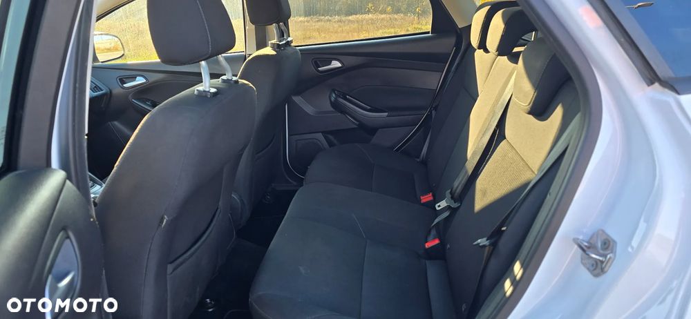 Ford Focus 1.5 TDCi DPF Start-Stopp-System Titanium - 4