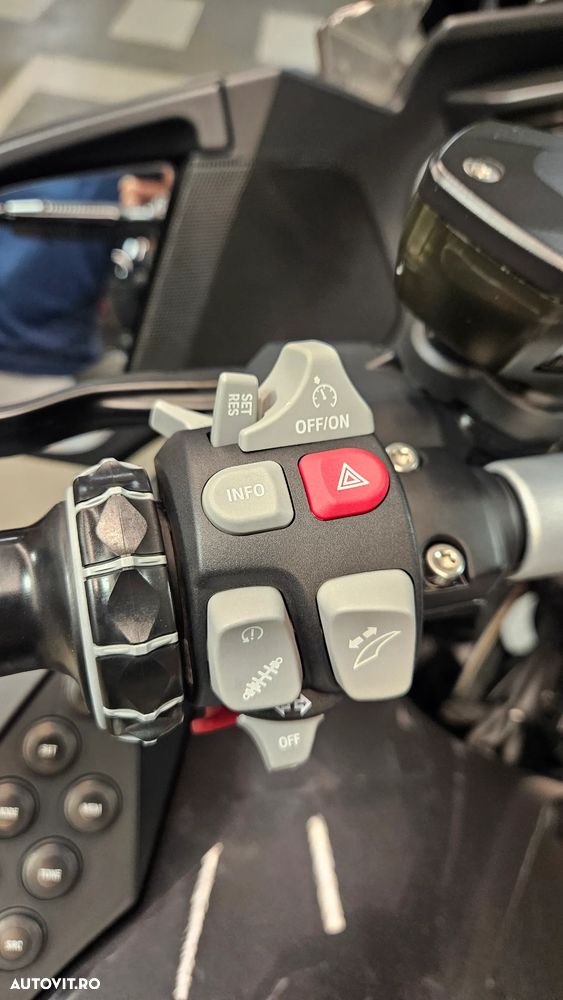 BMW R 1200RT Touring Special Edition - 13