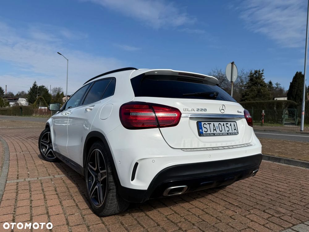 Mercedes-Benz GLA 220 4-Matic AMG Line - 5
