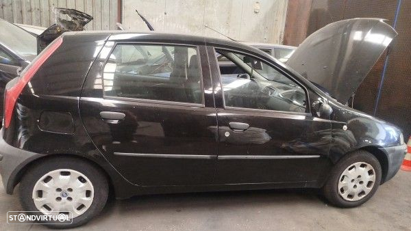 Para Peças Fiat Punto (188_) - 2