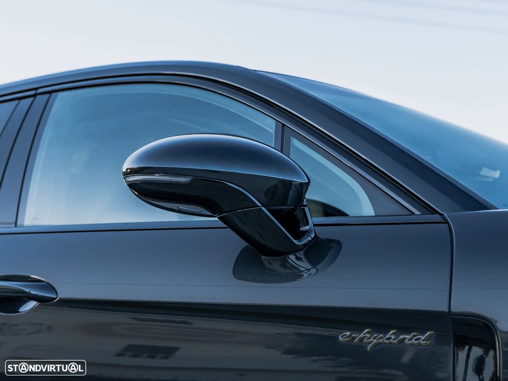 Porsche Panamera Sport Turismo 4 E-Hybrid Edition 10 Anos - 43