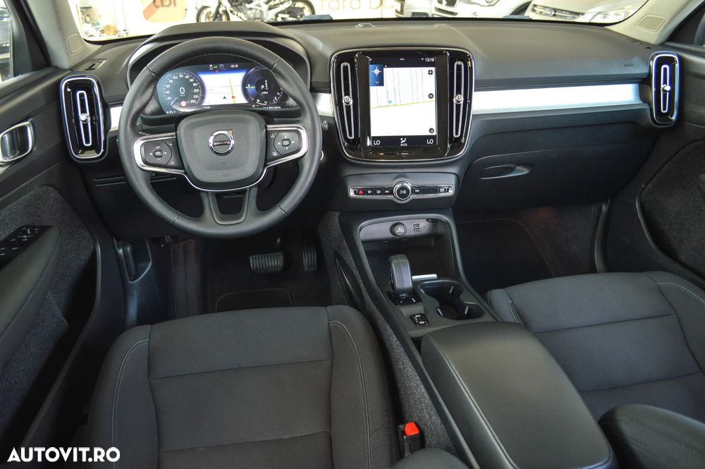 Volvo XC 40 T5 Recharge DKG Essential - 24