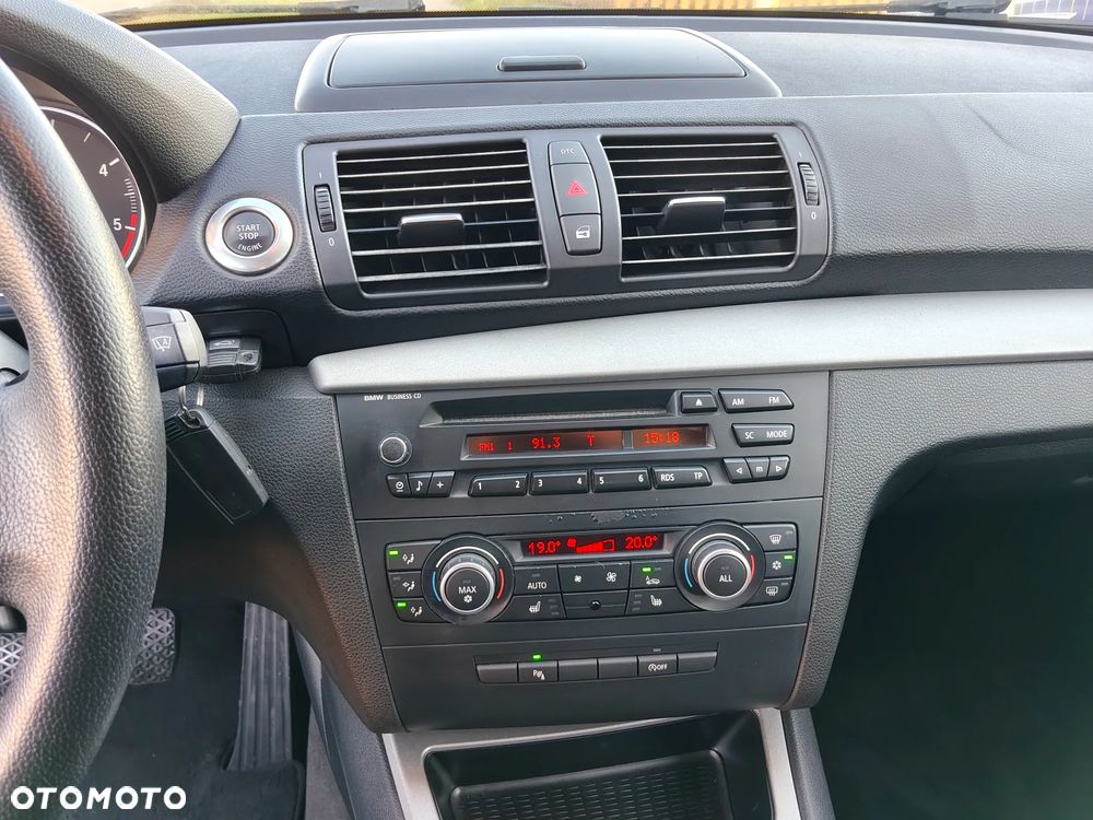 BMW Seria 1 - 16