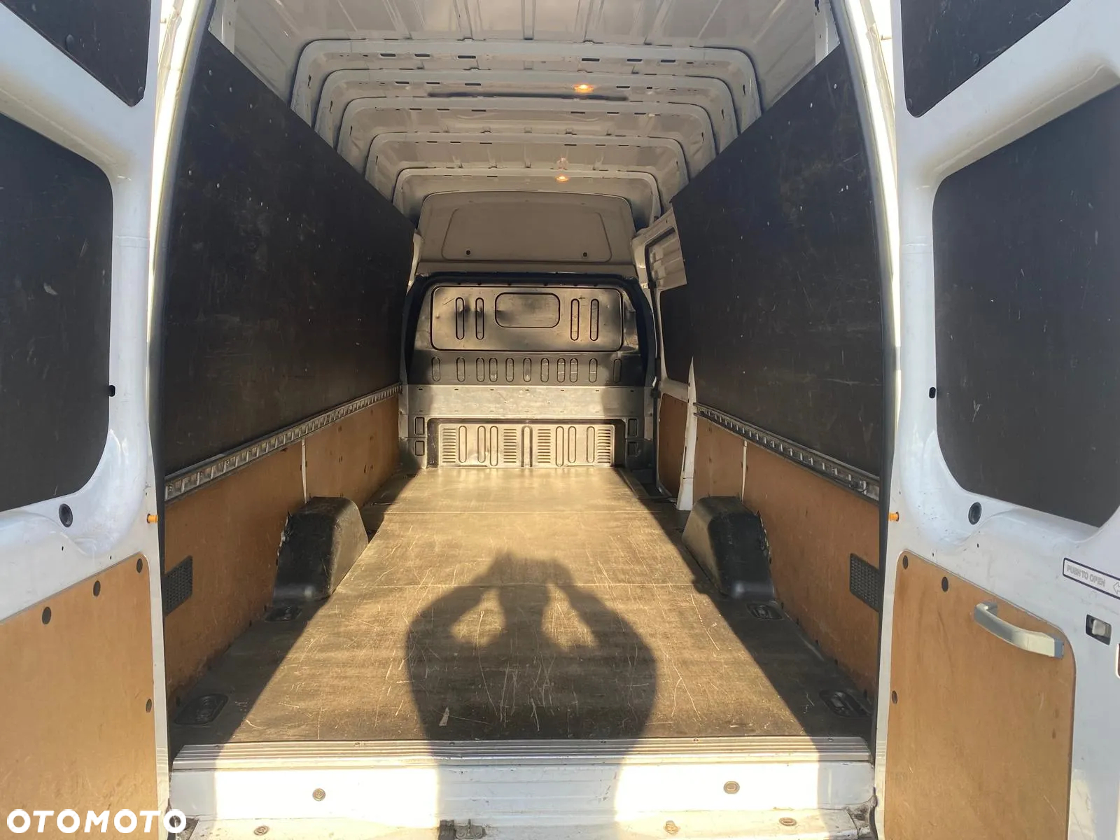 Ford Transit - 9