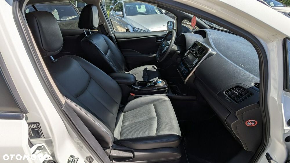 Nissan Leaf - 21