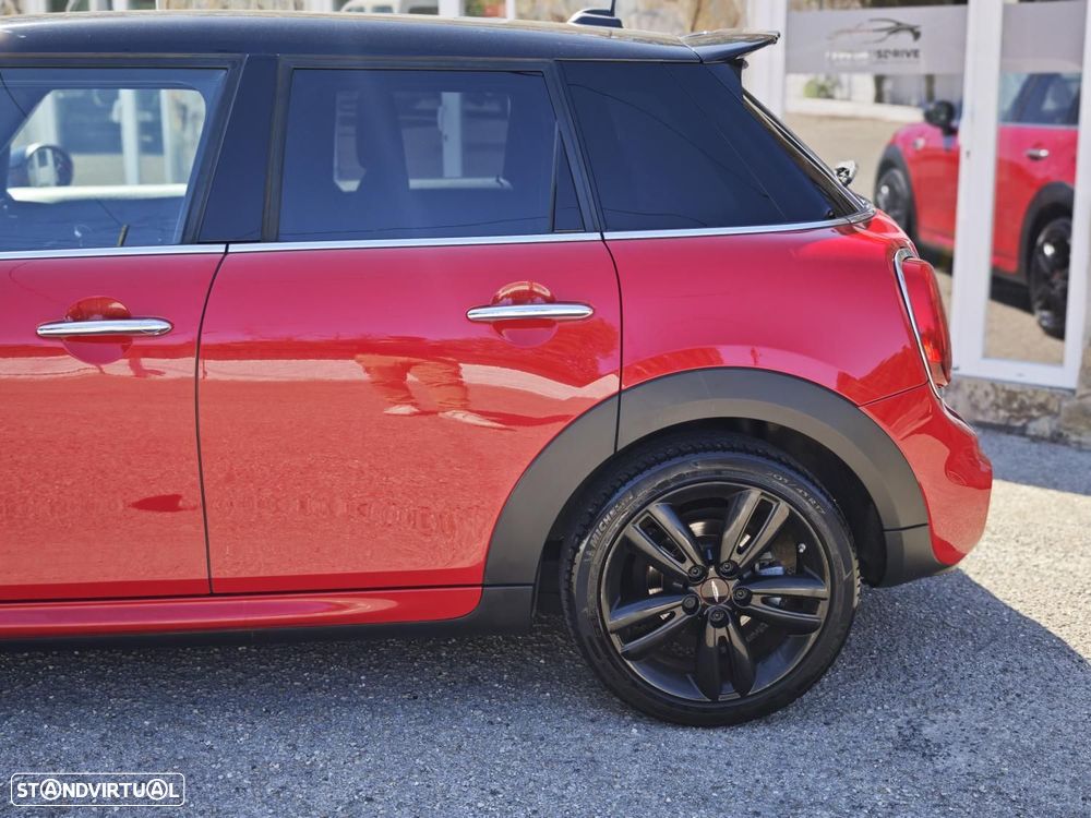MINI 5 Portas Cooper D - 11