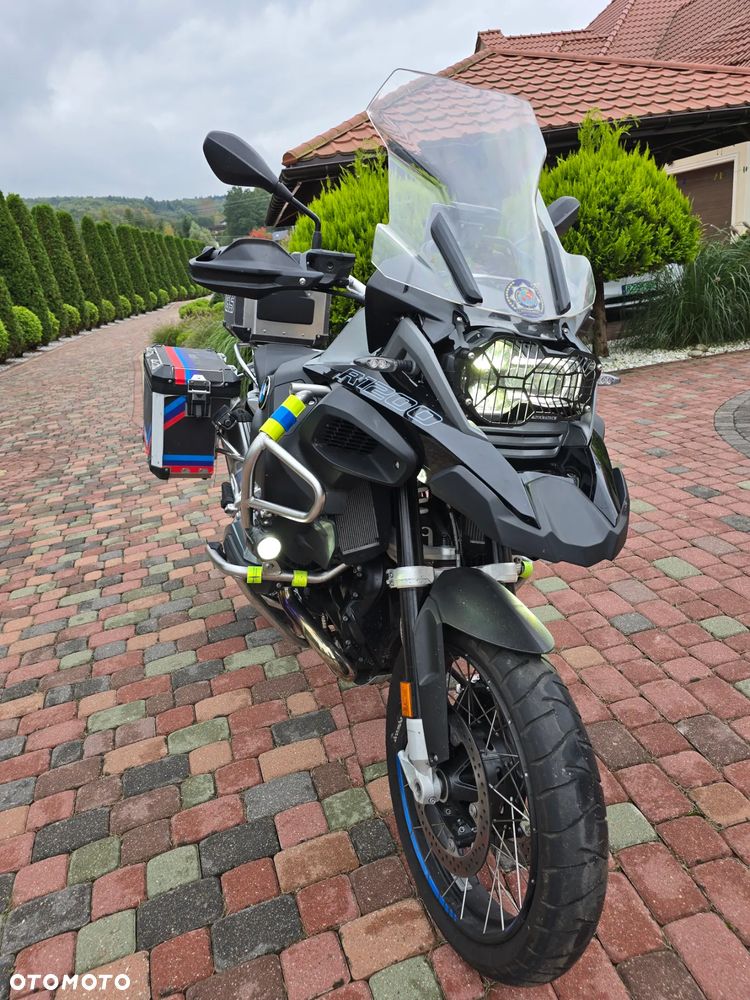 BMW Adventure
