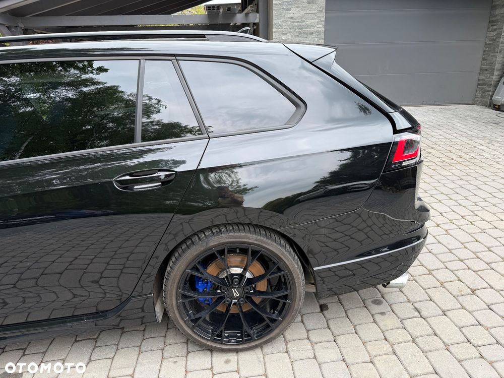 Volkswagen Golf 2.0 TSI 4Motion R Black Edition DSG - 13