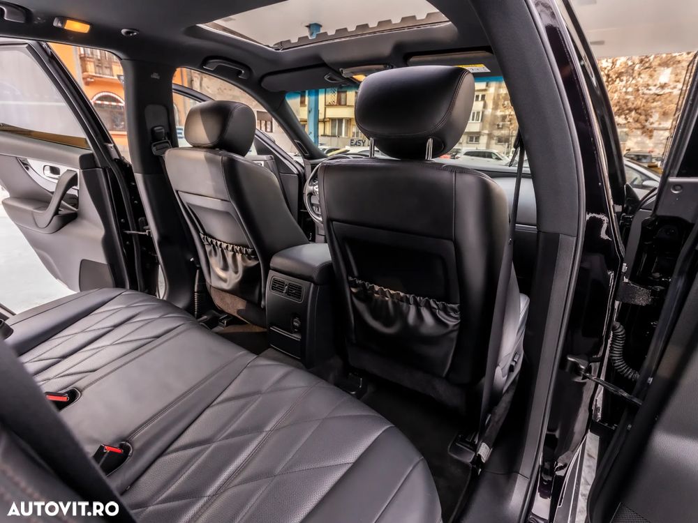 Infiniti QX70 5.0 AWD Aut. S Premium - 13