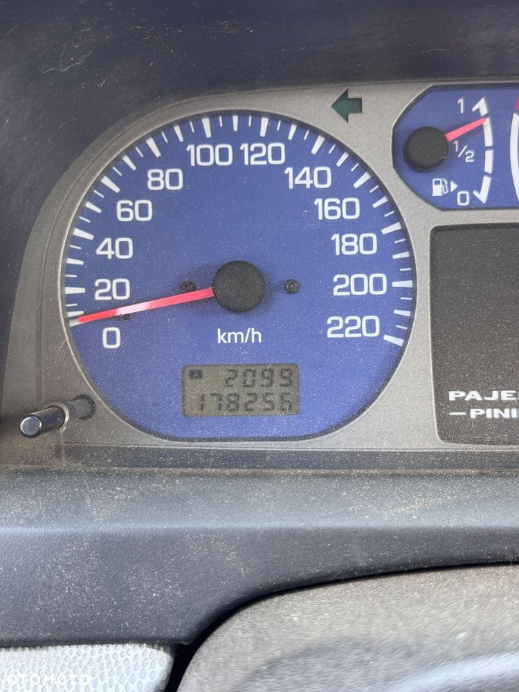 Mitsubishi Pajero Pinin 1.8 2-kolory - 21