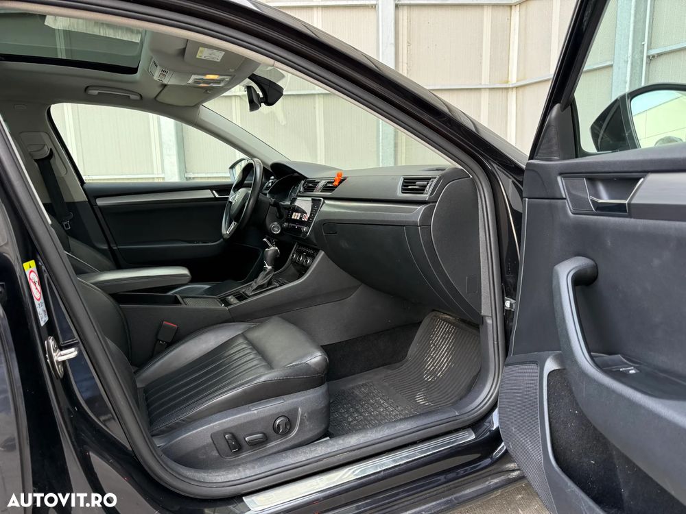 Skoda Superb 2.0 TDI DSG Premium Edition - 23