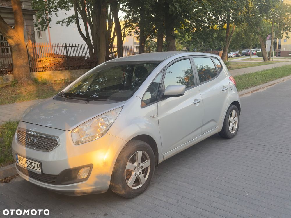 Kia Venga - 1
