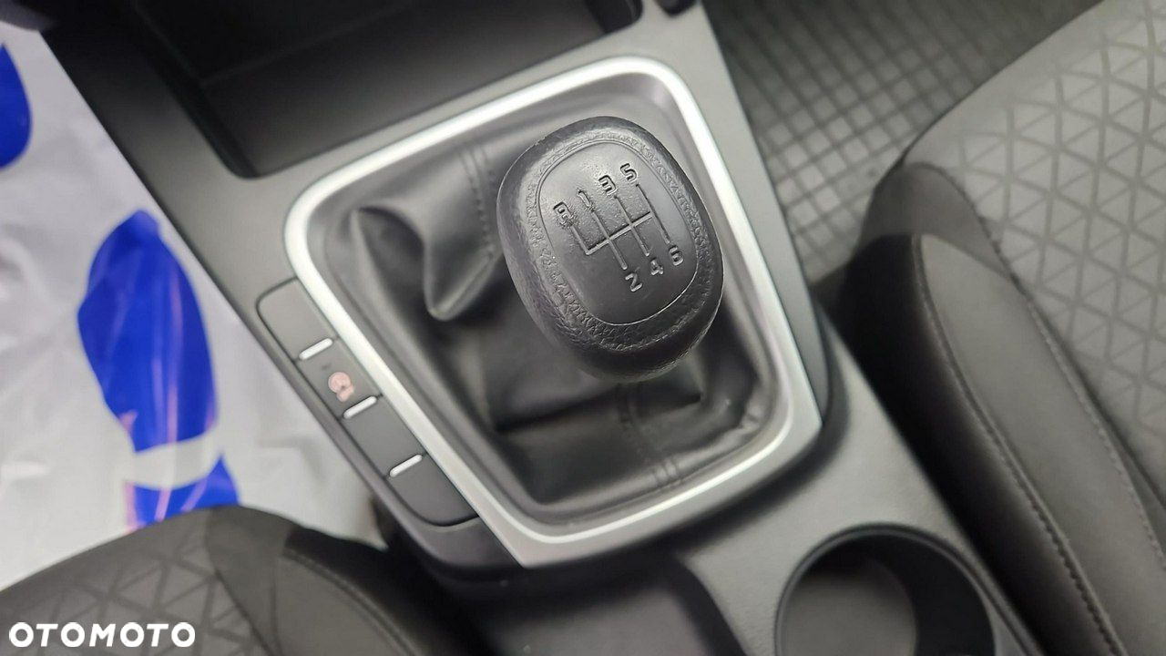 Kia Ceed 1.5 T-GDI S - 18