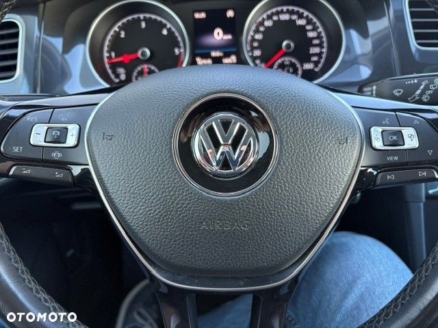 Volkswagen Golf 1.6 TDI BMT Comfortline - 12