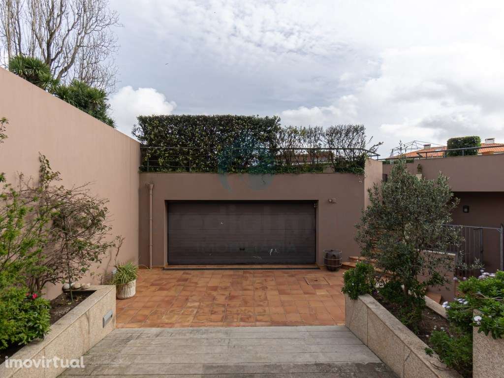 Moradia T5 em Vilarinha - Grande imagem: 4/48