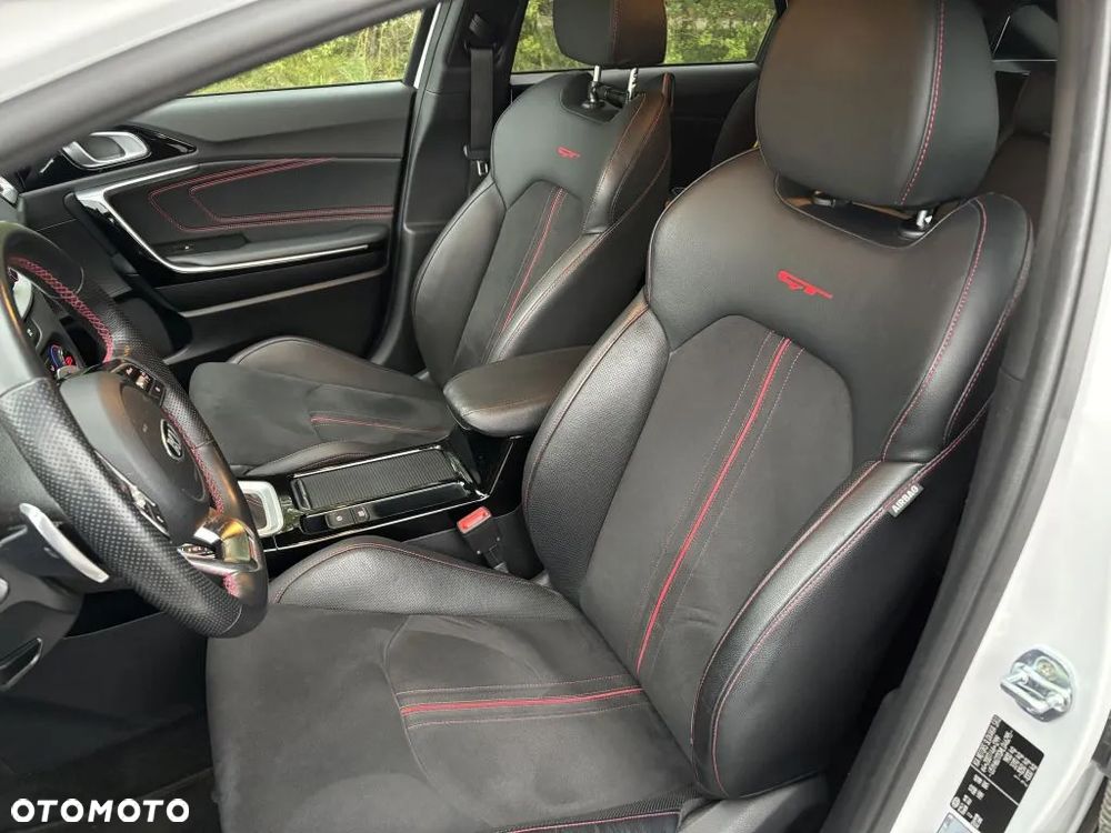 Kia ProCeed 1.6 T-GDI GT DCT - 7