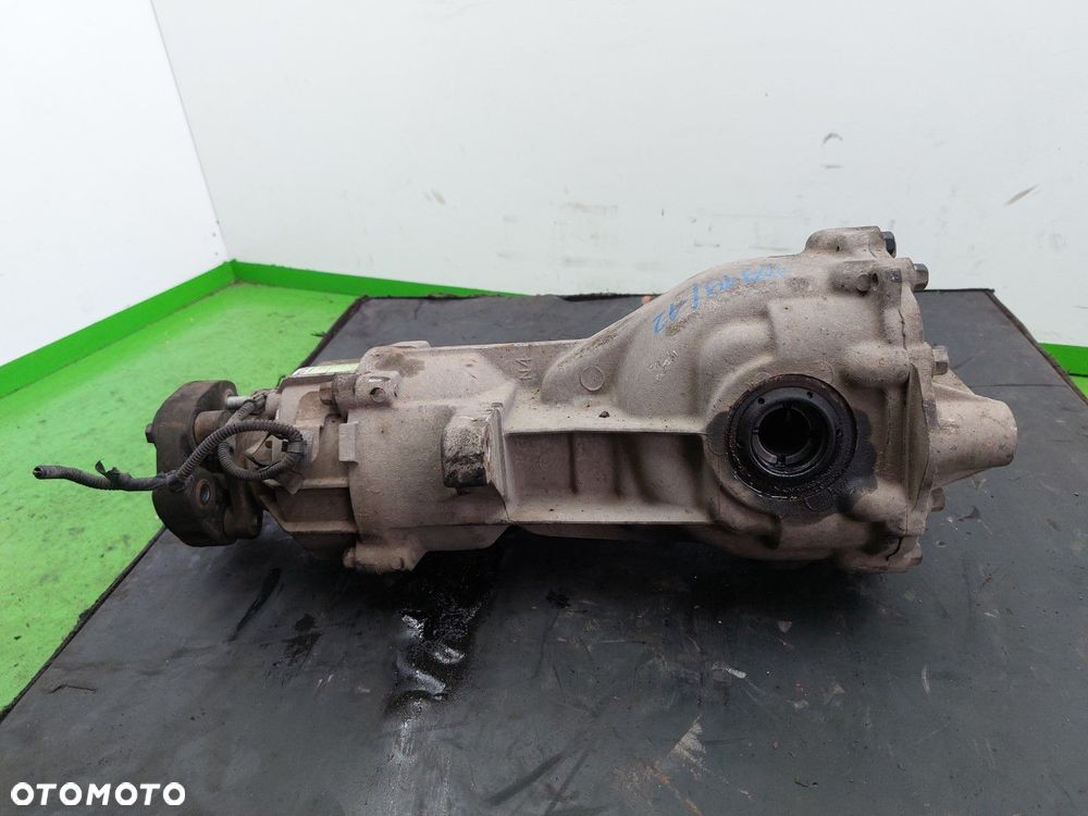 Most tylny TYŁ DYFER Hyundai Santa Fe II 2006-2012 4X4 AUTOMAT 47800-39300 - 1