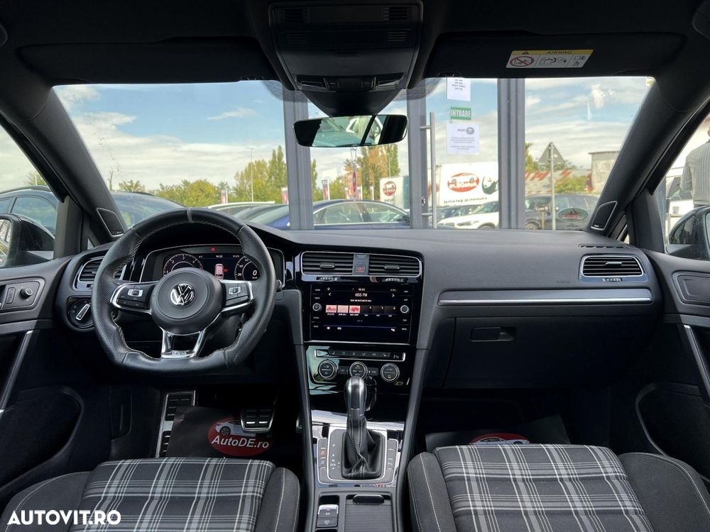 VOLKSWAGEN Golf 2018 — imagine 7