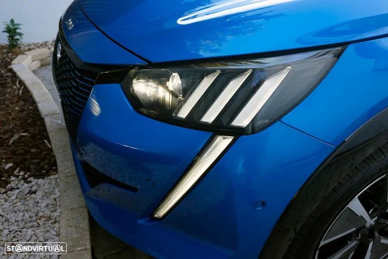 Peugeot e-208 50 kWh GT Line - 3