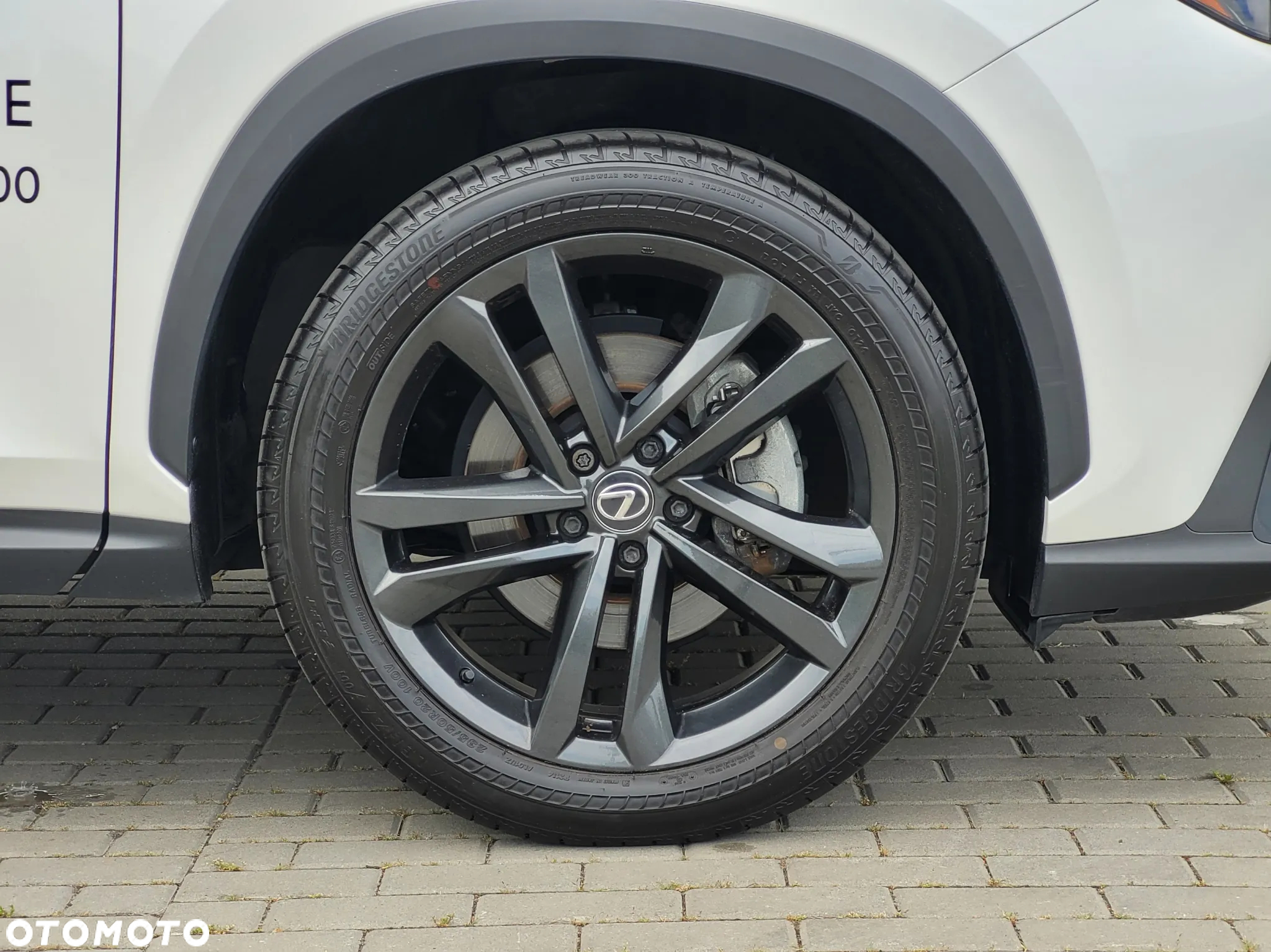 Lexus NX 350h Prestige AWD - 27