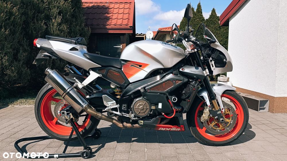 Aprilia Tuono - 2