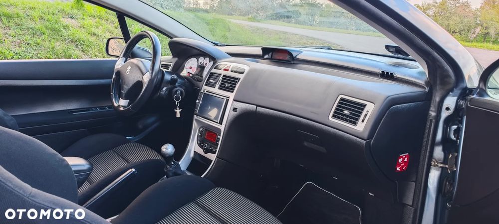 Peugeot 307 CC 135 - 16