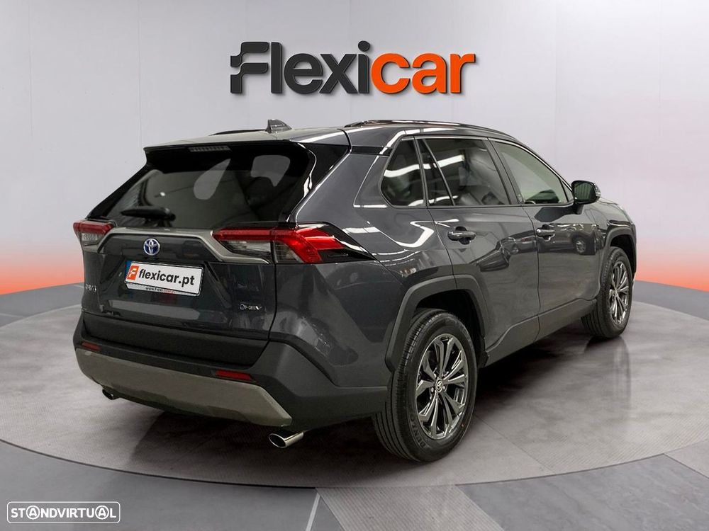 Toyota RAV4 - 8