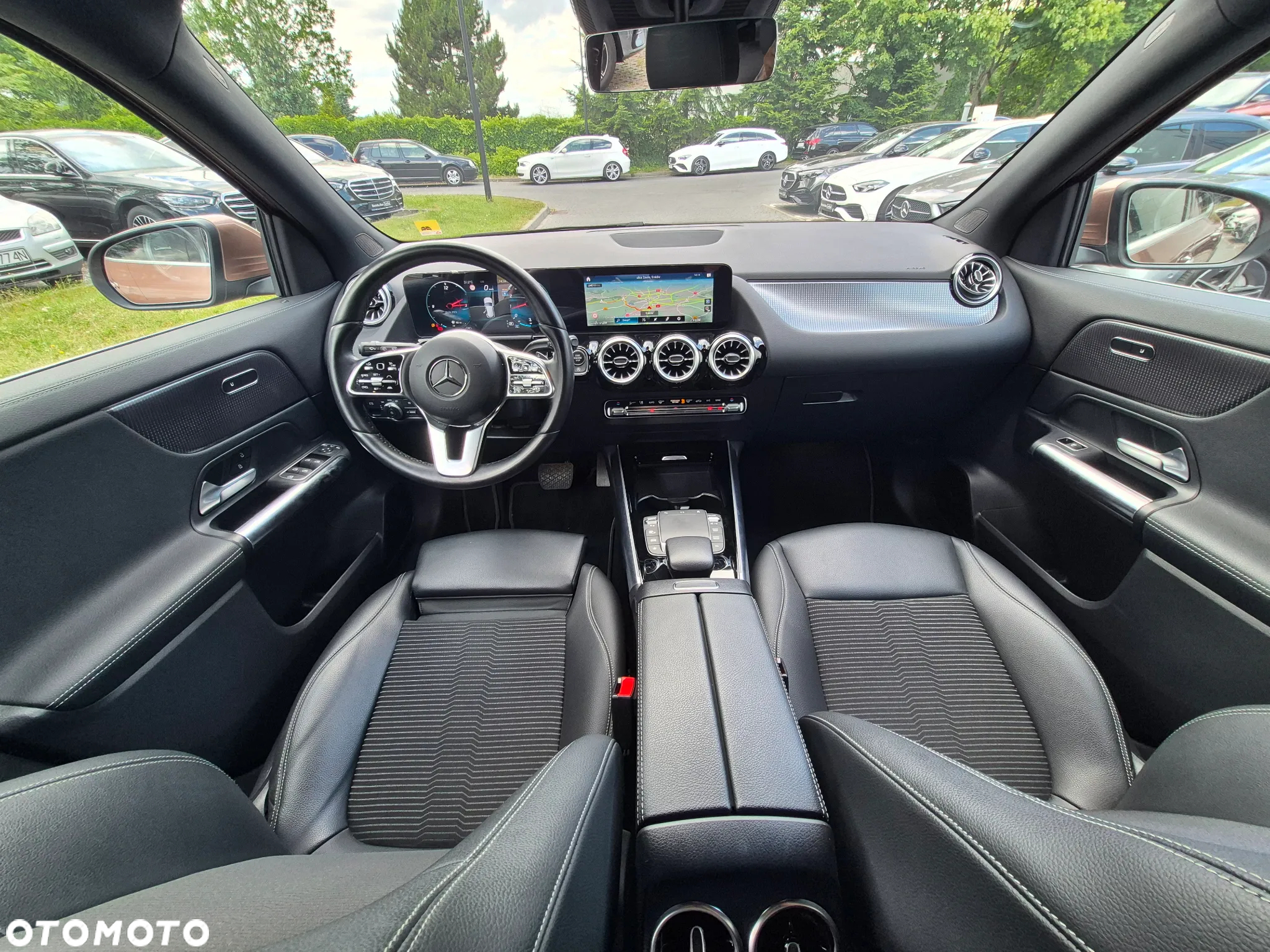 Mercedes-Benz GLA 200 4-Matic Progressive - 26