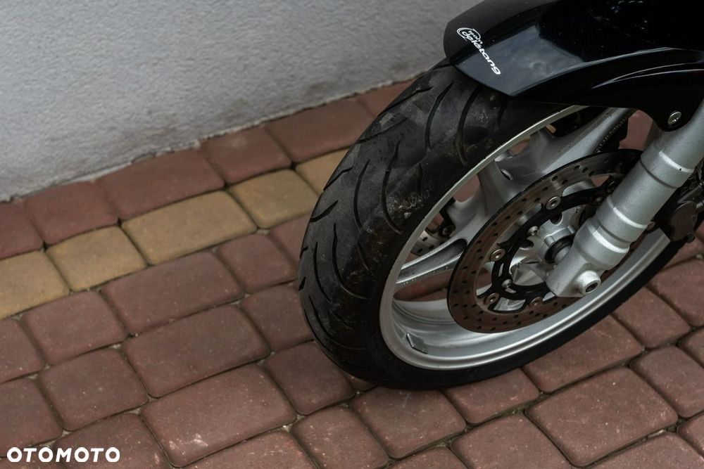 Yamaha FZ - 9