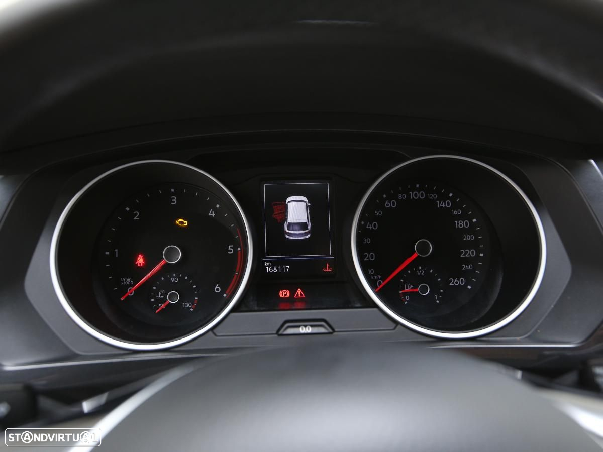 VW Tiguan 2.0 TDI Confortline - 25