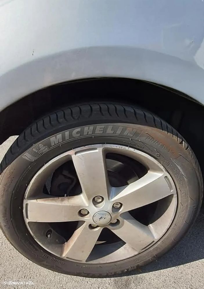 Ford S-Max 1.8 TDCi Titanium 7L - 6