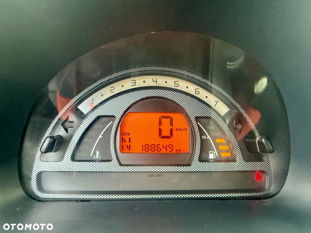 Citroën C2 1.4 VTR Senso Drive - 10