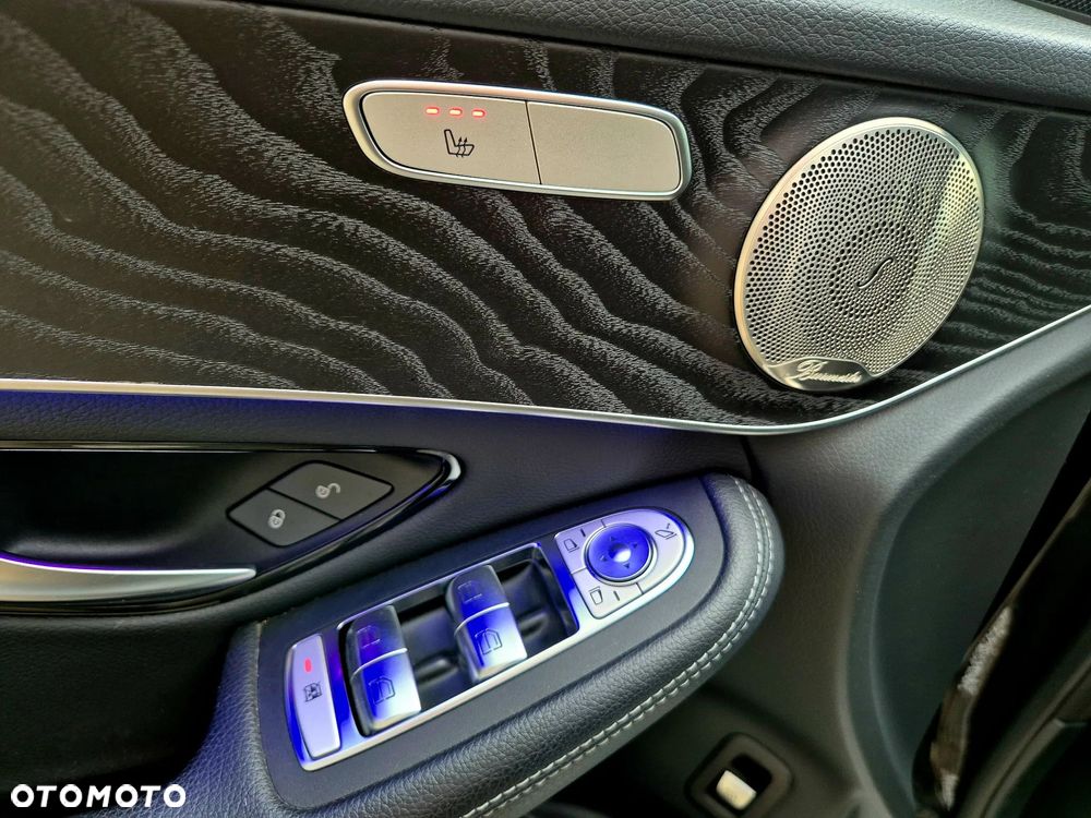 Mercedes-Benz GLC 220 d 4Matic 9G-TRONIC AMG Line Plus - 18