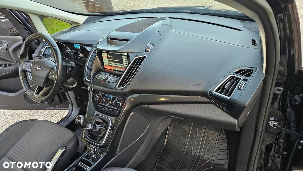 Ford Grand C-MAX - 13