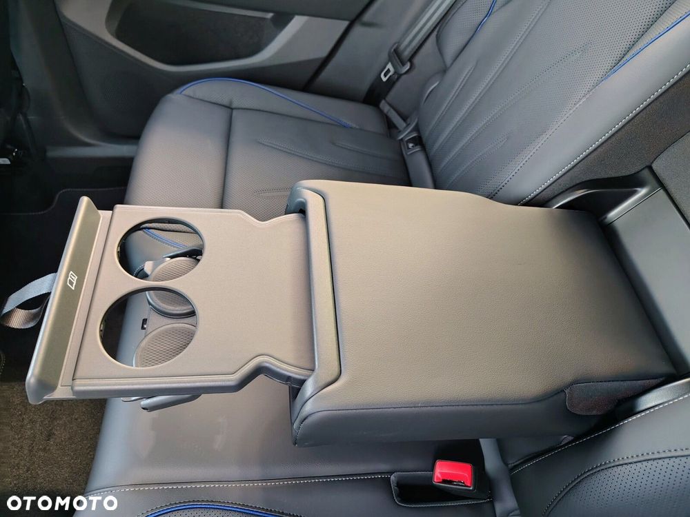 Volkswagen Tiguan - 26