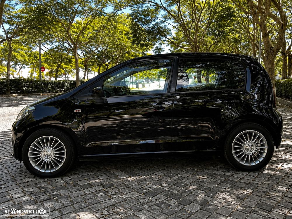 VW Up! 1.0 BlueMotion High - 6