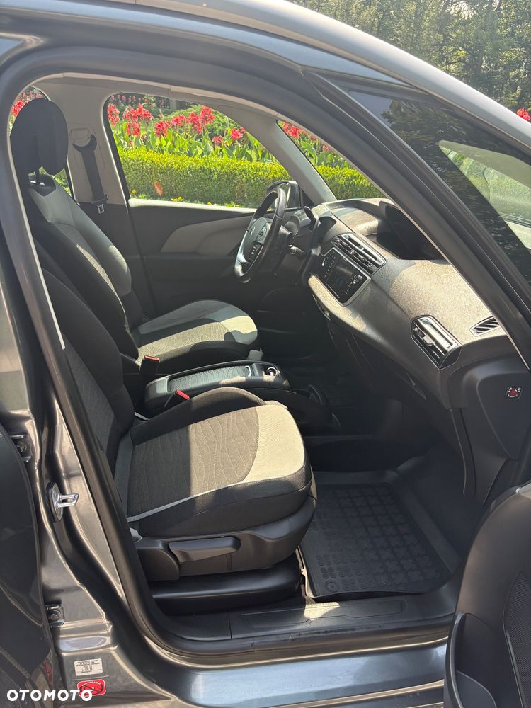 Citroën C4 Picasso 1.6 e-HDi Intensive ETG6 - 16