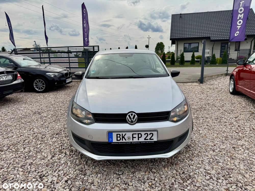 Volkswagen Polo - 2