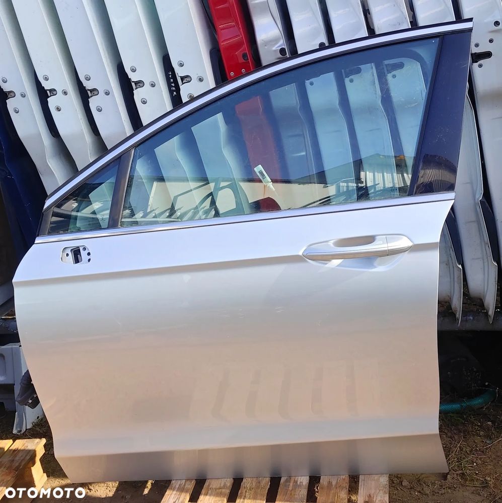 Drzwi Przód Przednie Lewe Srebrne Kompletne Ford Mondeo MK5 - 1