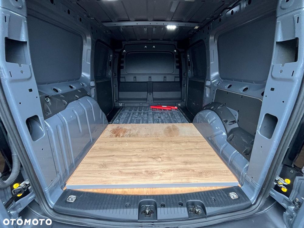 Volkswagen Caddy MAXI Cargo 1.5 TSI 84 kW 6-G - 12