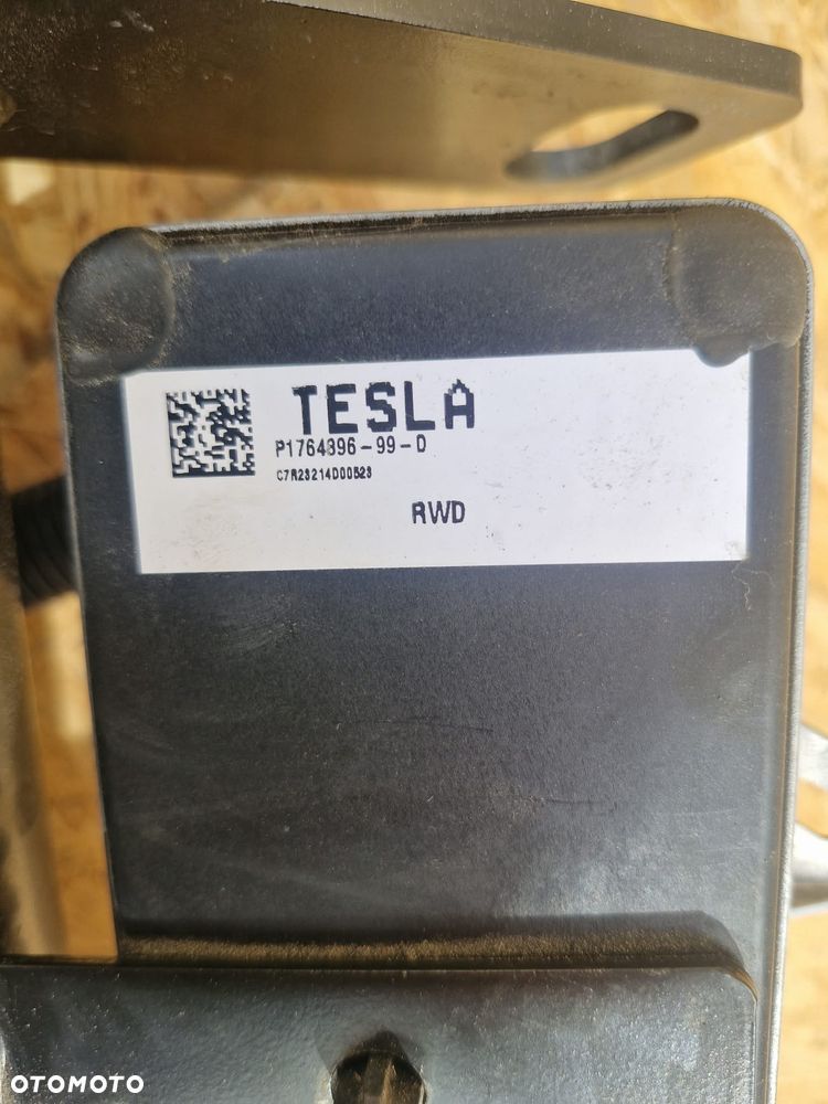 TESLA MODEL Y HAK HOLOWNICZY 1514411-00-J - 10