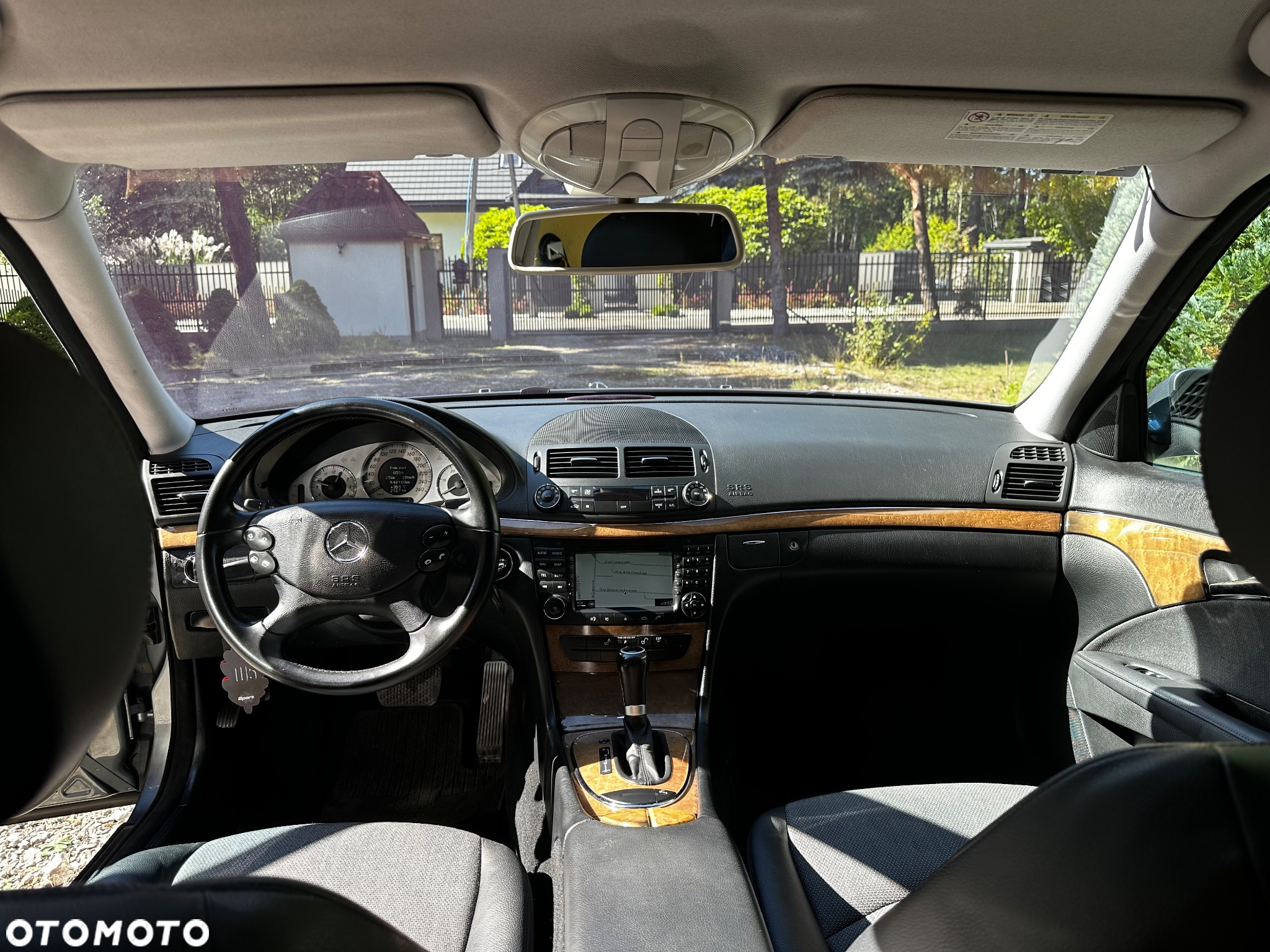 Mercedes-Benz Klasa E 200 CDI Automatik Avantgarde - 29