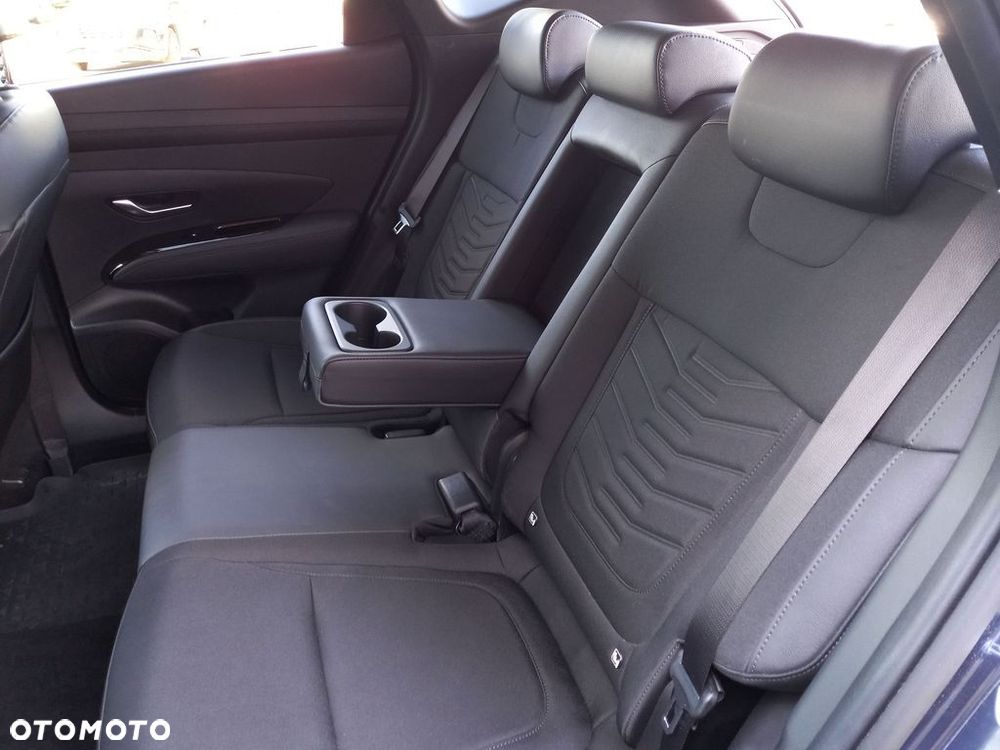 Hyundai Tucson 1.6 T-GDi Executive 2WD - 26
