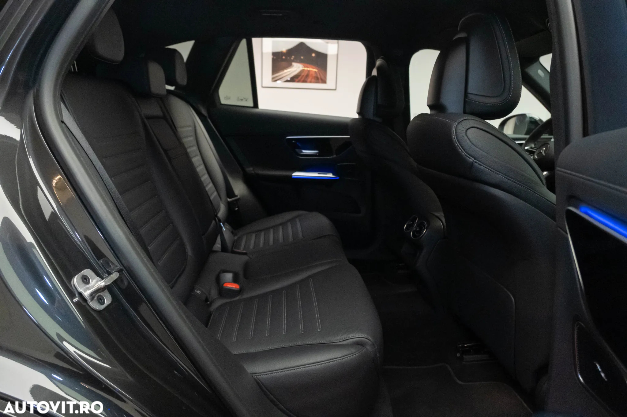 Mercedes-Benz GLC 300 de 4Matic 9G-TRONIC AMG Line Advanced - 23