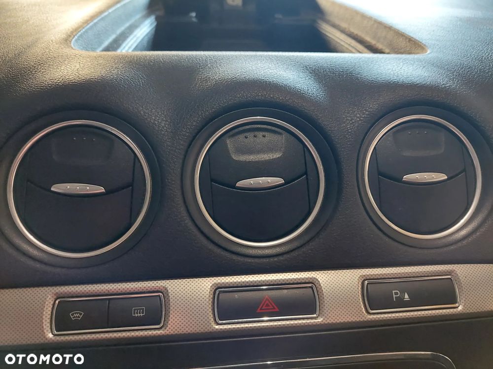 Kratki nawiewu powietrza Ford Mondeo MK4 S-Max Galaxy - 1