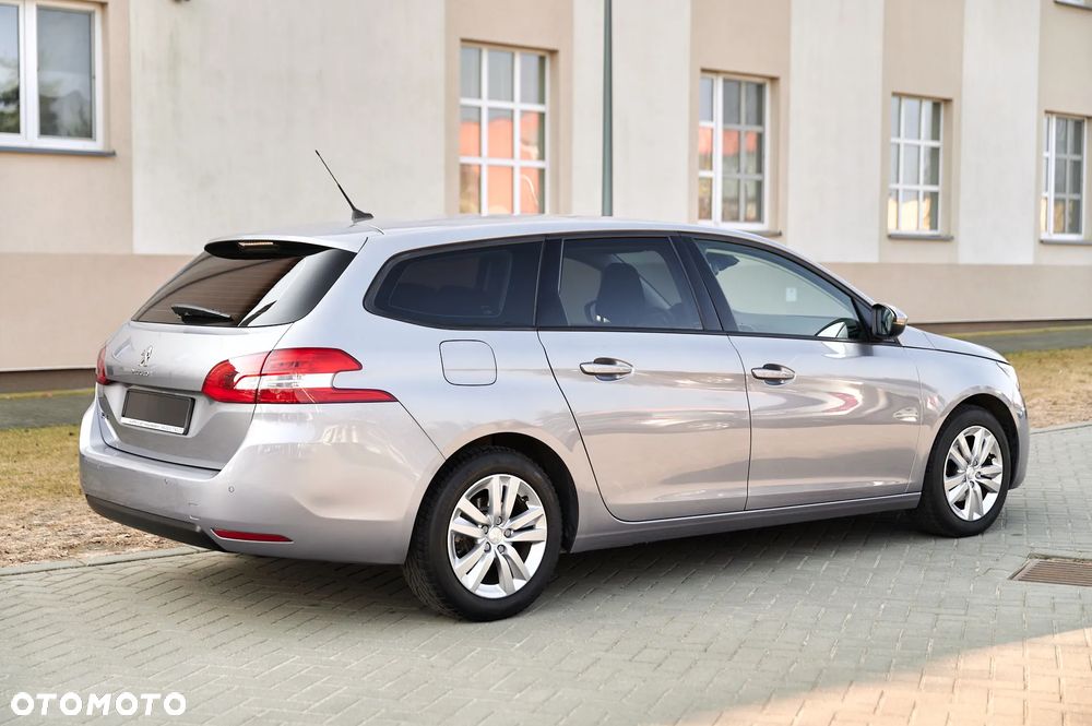 Peugeot 308 - 6