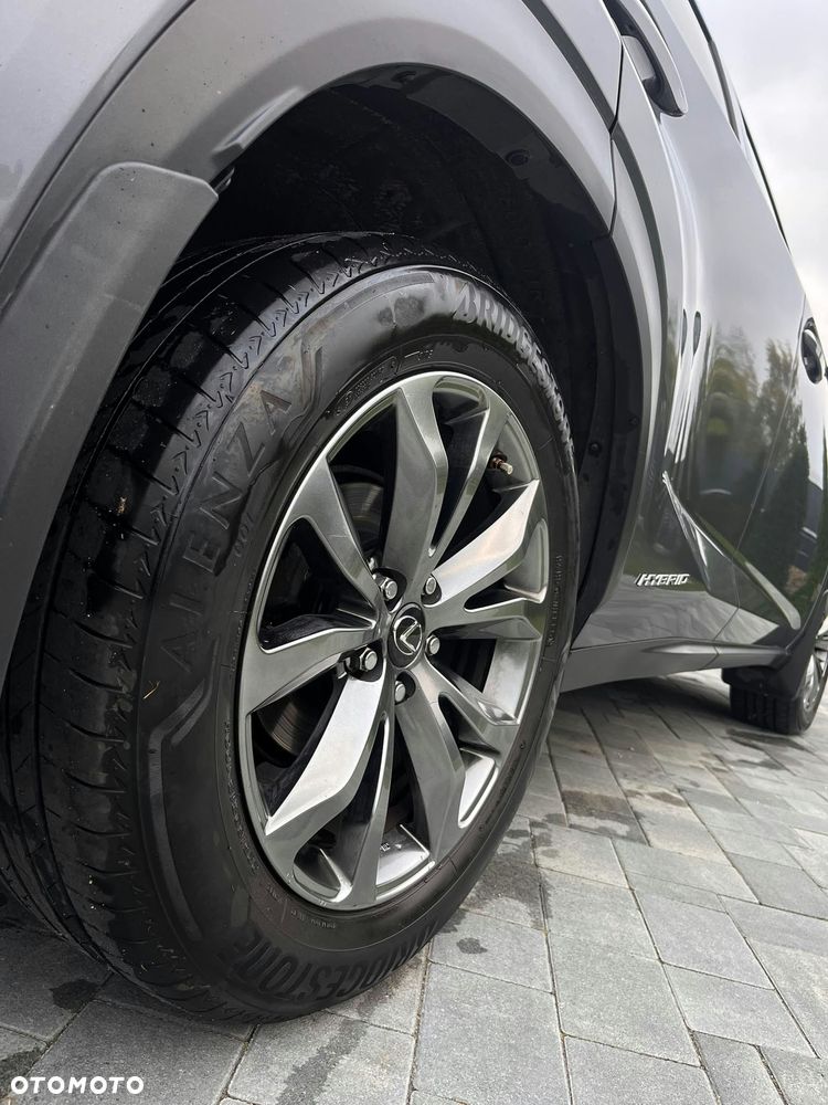 Lexus NX 300h F Sport AWD - 15