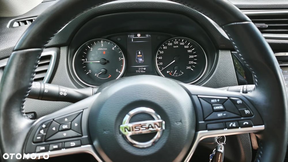Nissan Qashqai 1.6 dCi 4x4 I-Way - 11