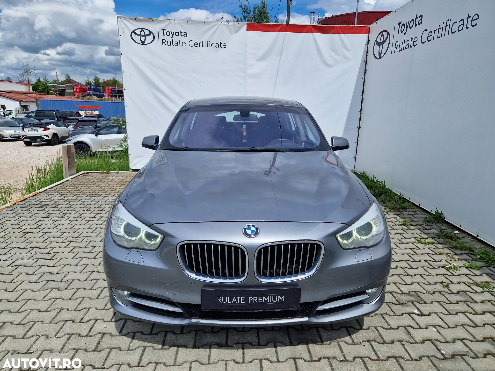BMW Seria 5 530d Touring Aut. Luxury Line - 2