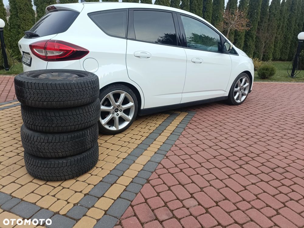 Ford C-MAX - 1